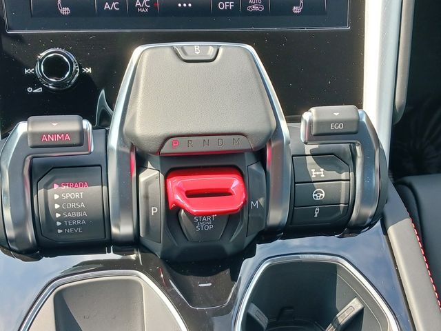 Lamborghini URUS 2023-02 12203-22