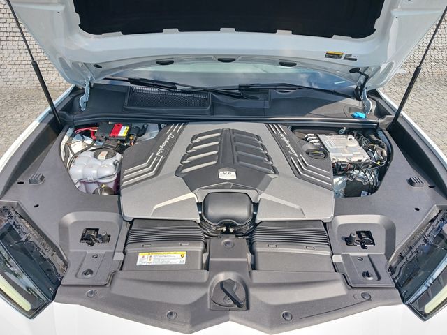 Lamborghini URUS 2023-02 12203-29