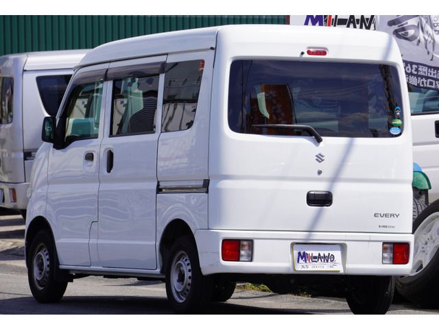 Suzuki EVERY 2017-04 28826-5