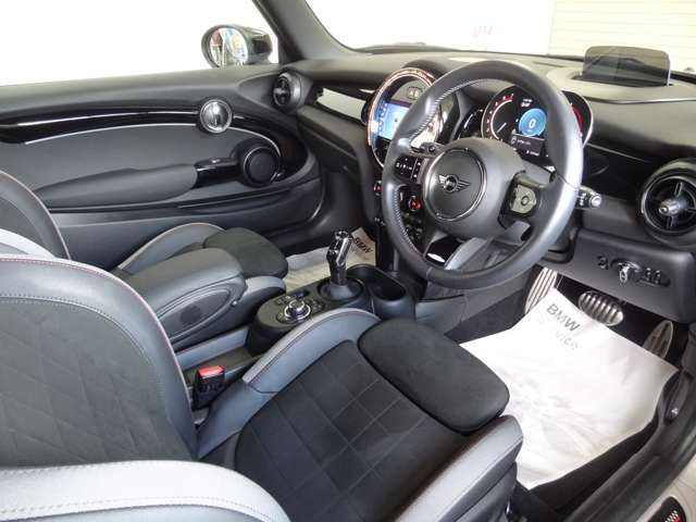 Bmw MINI 2021-12 19879-13