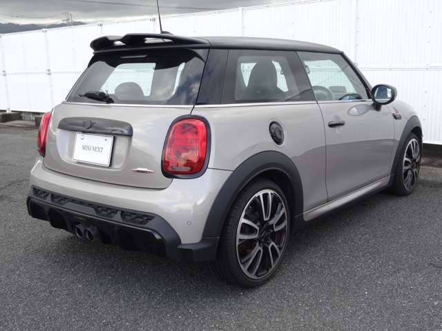 Bmw MINI 2021-12 19879-3