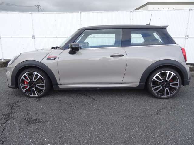 Bmw MINI 2021-12 19879-6