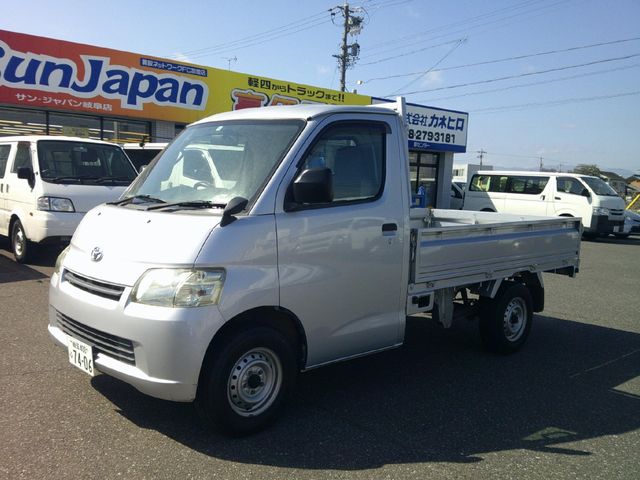 Toyota TOWNACE TRUCK 2011-04 674-2