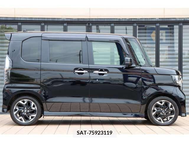 Honda N BOX CUSTOM 2019-04 280031-5