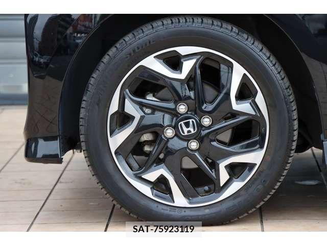 Honda N BOX CUSTOM 2019-04 280031-11