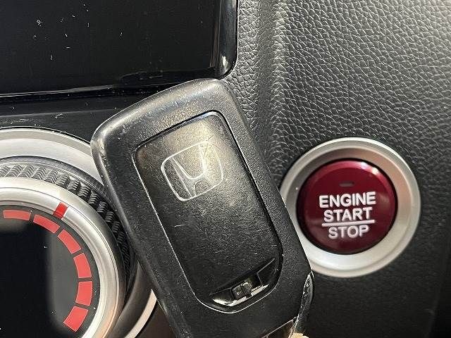 Honda FIT 2013-09 187365-7