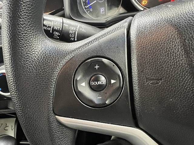 Honda FIT 2013-09 187365-11