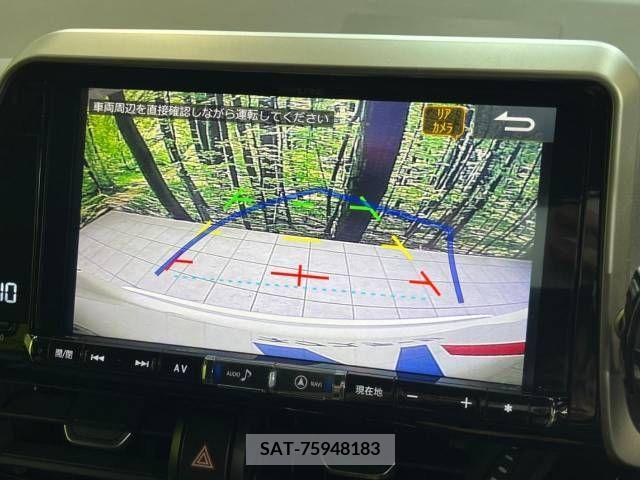 Toyota C-HR 2018-08 264540-4