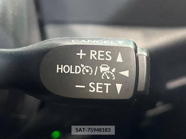 Toyota C-HR 2018-08 264540-6