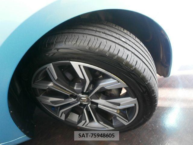 Renault LUTECIA 2020-11 255324-1