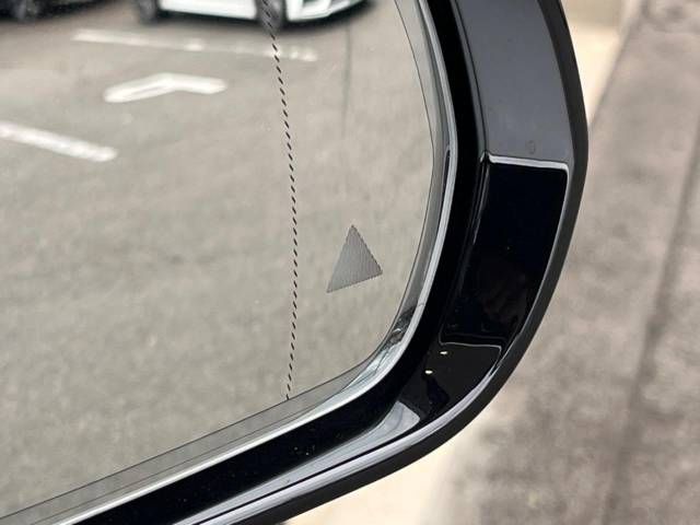 Mercedes Benz E-CLASS 2018-11 195142-7