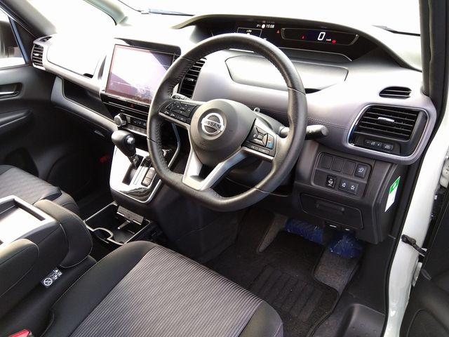 Nissan SERENA 2022-01 21351-12