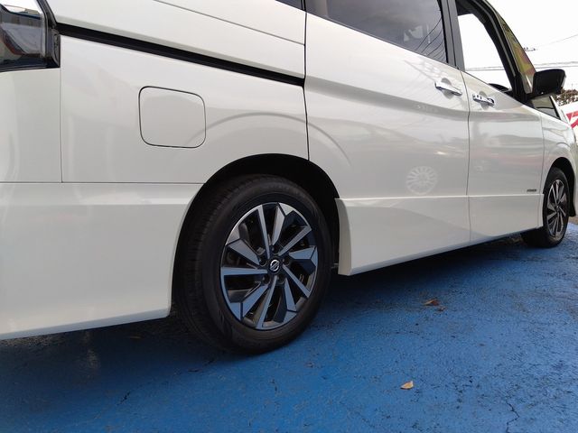 Nissan SERENA 2022-01 21351-7