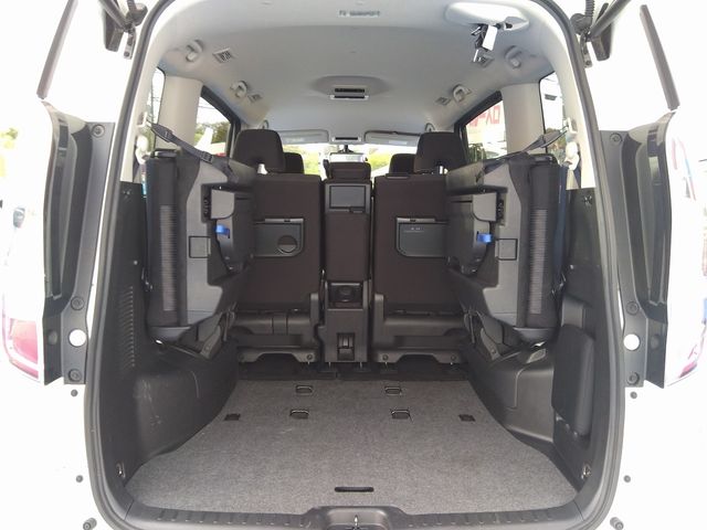 Nissan SERENA 2022-01 21351-21