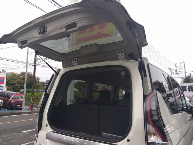 Nissan SERENA 2022-01 21351-29