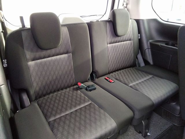 Nissan SERENA 2022-01 21351-17
