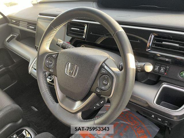 Honda e 2018-07 205154-8