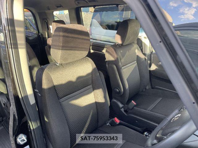 Honda e 2018-07 205154-5