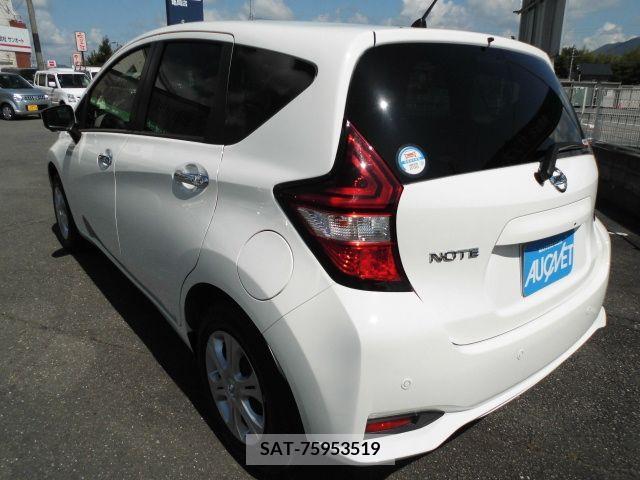 Nissan NOTE 2018-09 251489-2