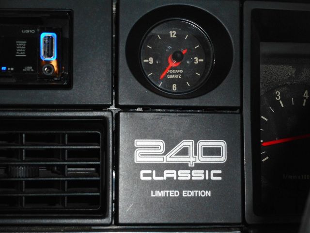 Volvo 240 1993-07 6293-12