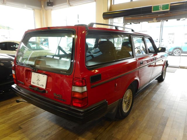 Volvo 240 1993-07 6293-2