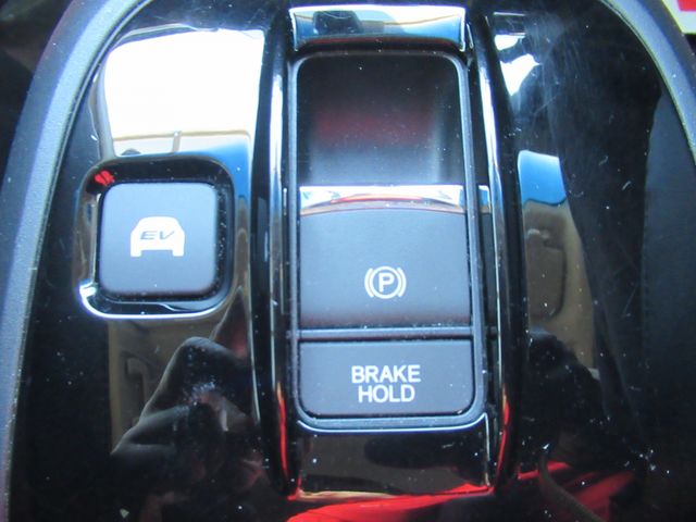 Honda e 2019-06 186680-24