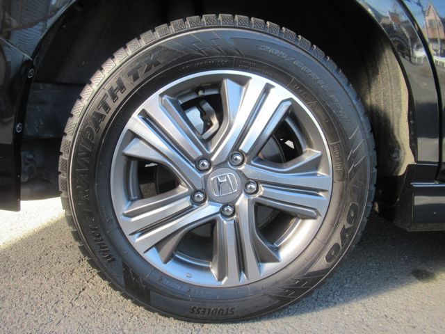 Honda e 2019-06 186680-7