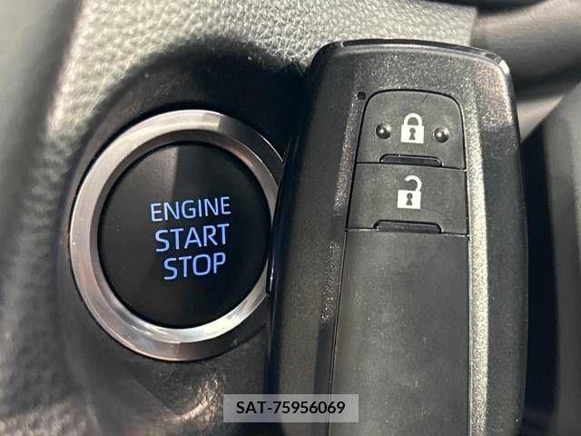 Toyota COROLLA CROSS 2023-04 264667-6