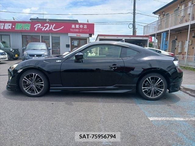 Toyota 86 2013-06 321176-15