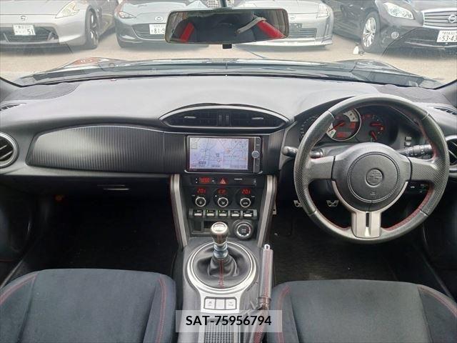 Toyota 86 2013-06 321176-1