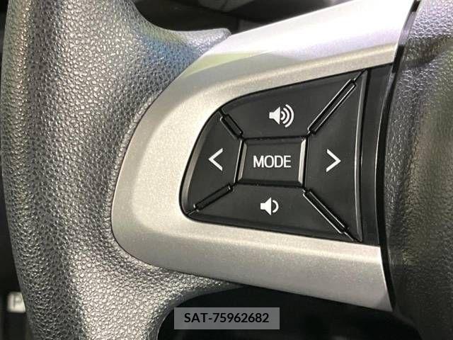 Daihatsu MOVE CUSTOM 2017-03 328508-6