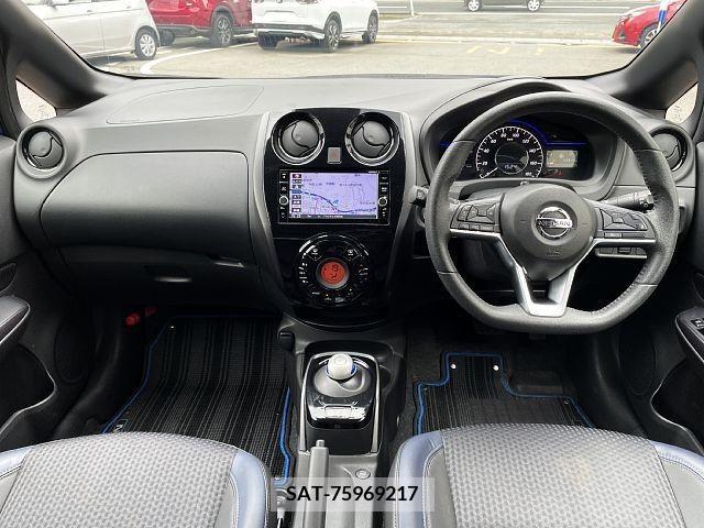 Nissan NOTE 2019-03 280043-1