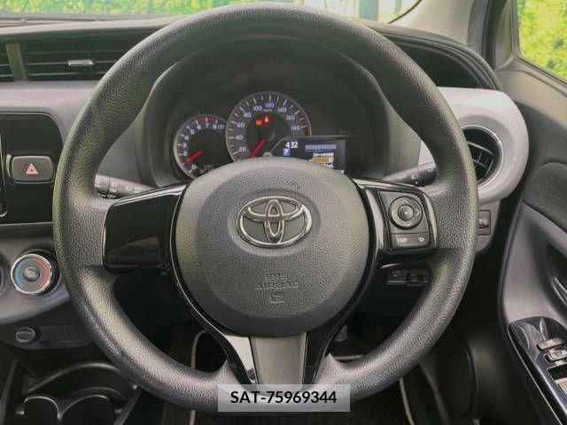 Toyota VITZ 2015-07 370144-8
