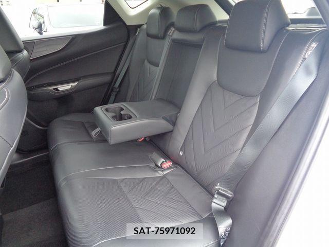 Lexus NX 2023-02 334440-6