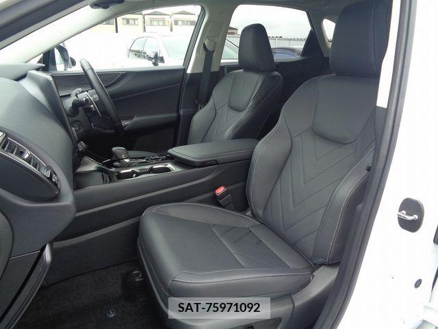 Lexus NX 2023-02 334440-4
