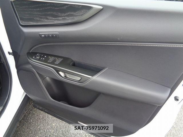 Lexus NX 2023-02 334440-17
