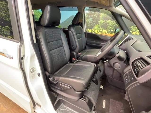Nissan SERENA 2020-04 192111-8