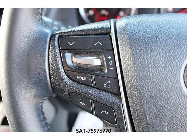 Toyota VELLFIRE 2018-03 353038-4