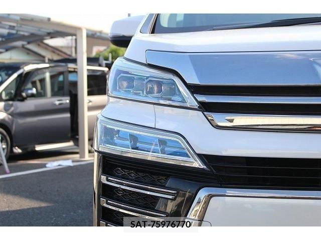 Toyota VELLFIRE 2018-03 353038-10
