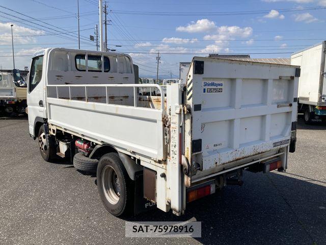 Mitsubishi CANTER 2017-04 263547-4