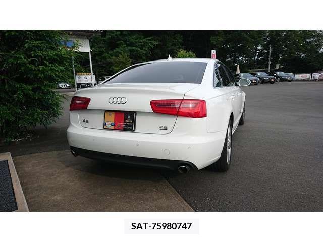 Audi A6 2011-11 356544-4