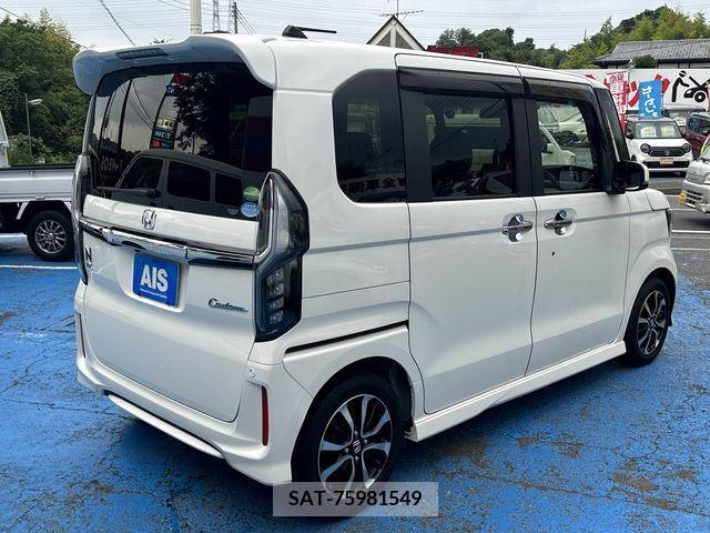 Honda N BOX CUSTOM 2018-02 328501-3
