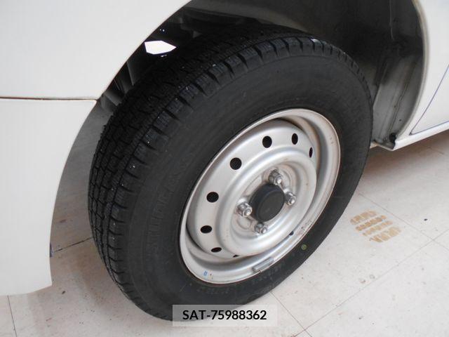 Nissan CLIPPER 2015-03 393000-18