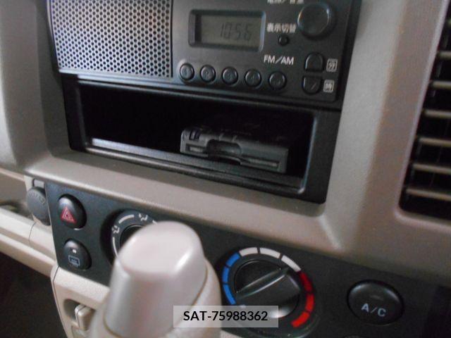 Nissan CLIPPER 2015-03 393000-12