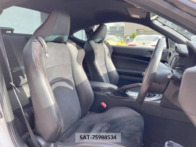 Toyota 86 2012-10 258674-8