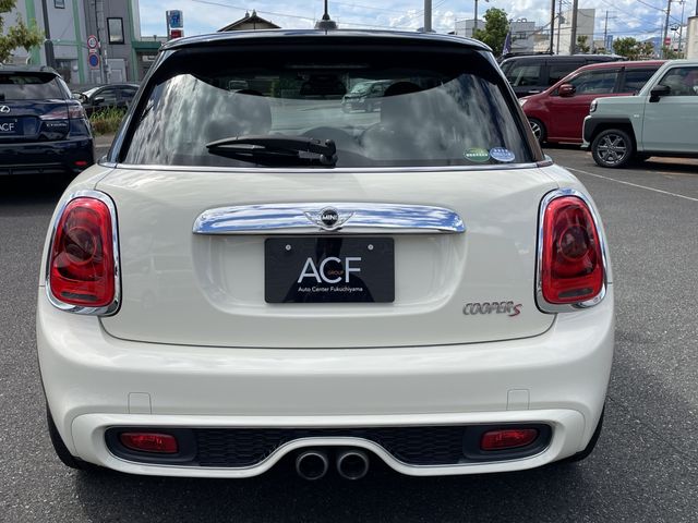Bmw MINI 2016-03 24755-7