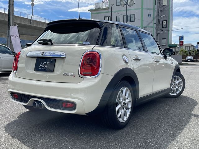 Bmw MINI 2016-03 24755-4