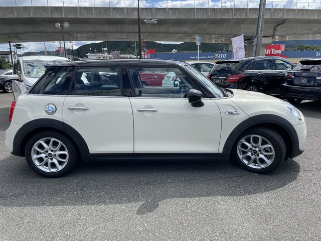 Bmw MINI 2016-03 24755-10