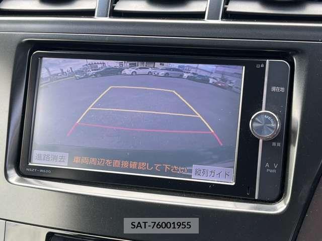 Toyota PRIUS ALPHA 2013-08 337177-18