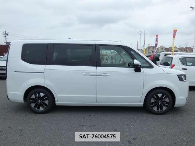 Honda STEP WGN 2024-01 336078-4